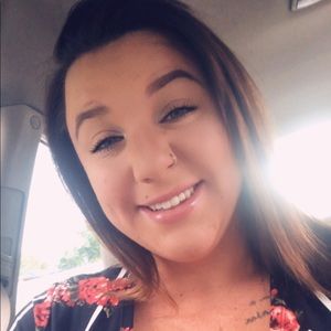 Meet your Posher, Haley